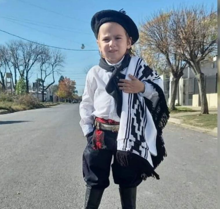 Danzas Folklóricas Infantiles 8